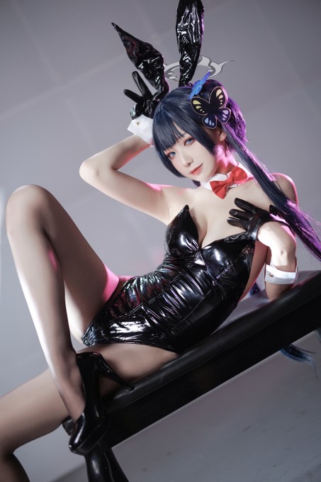 封疆疆v妃咲兔女郎