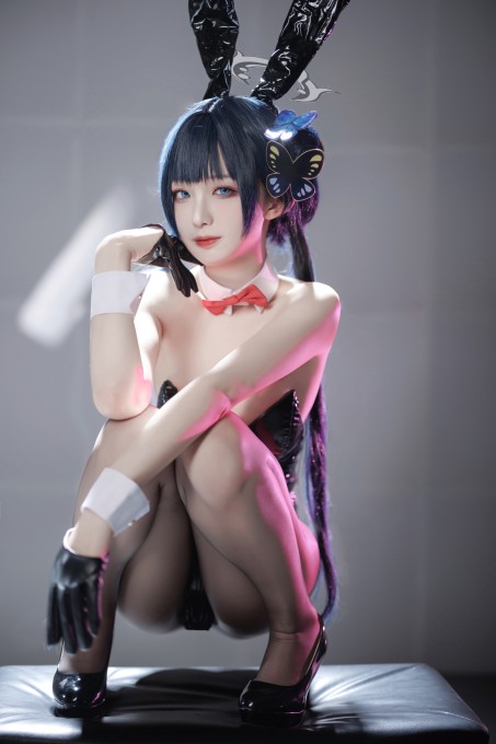 封疆疆v妃咲兔女郎