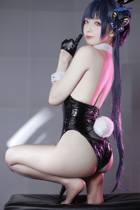 封疆疆v妃咲兔女郎