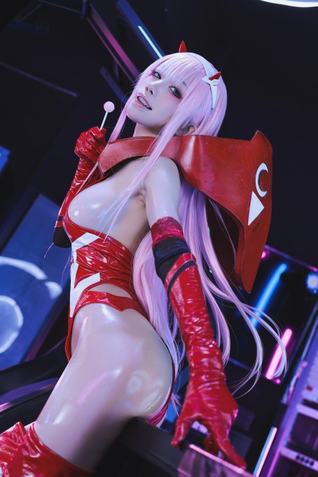 Shuimiaoaqua Zero Two Cosplay