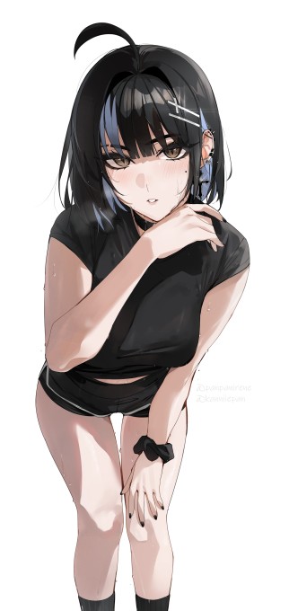 短发女孩弯下腰4k手机壁纸