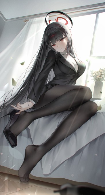 《蔚蓝档案》调月里约2k手机壁纸