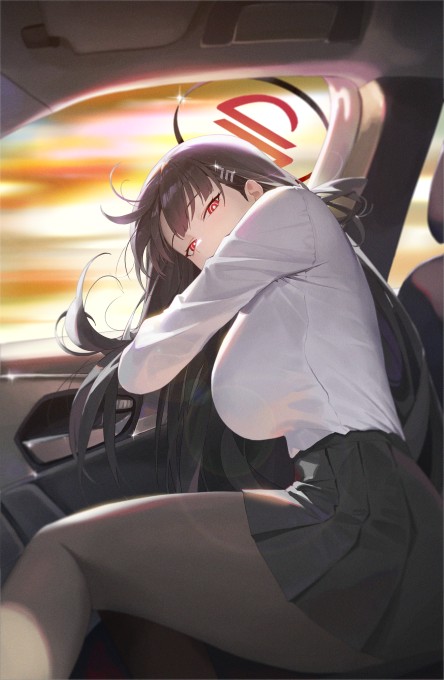 《蔚蓝档案》调月里约2k手机壁纸
