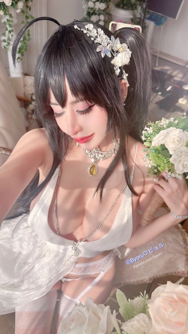Byoru大凤婚纱