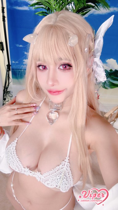 Byoruバイパーシャイン・オブ・ラブコスプレ