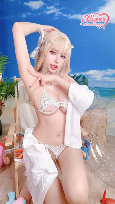 Byoruバイパーシャイン・オブ・ラブコスプレ