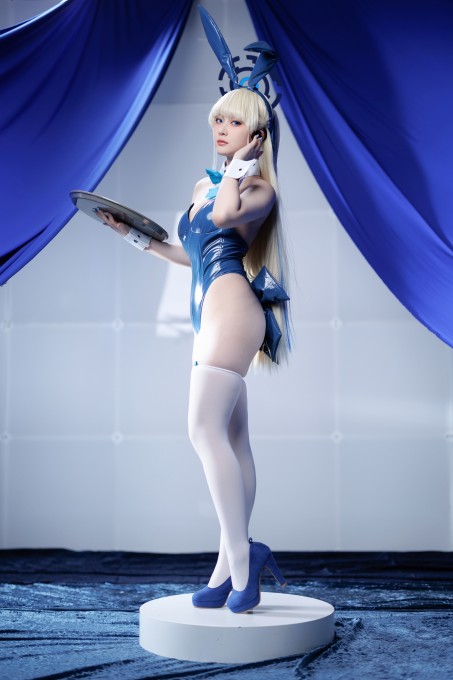 屿鱼飞鸟马时兔女郎