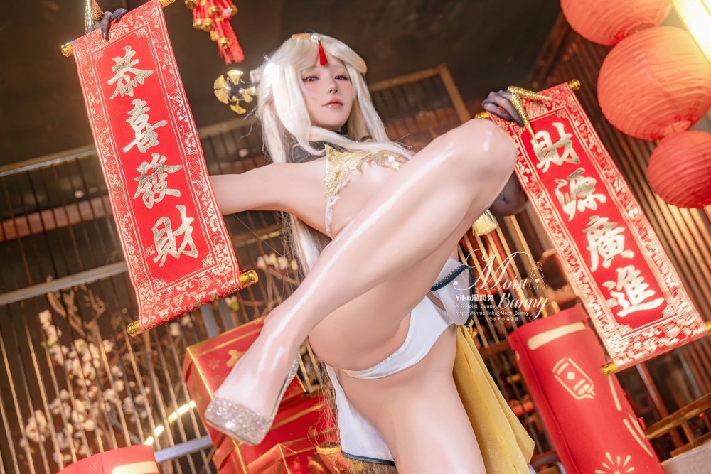 Yiko湿润兔二月作品『金蛇来财凝光贺岁』