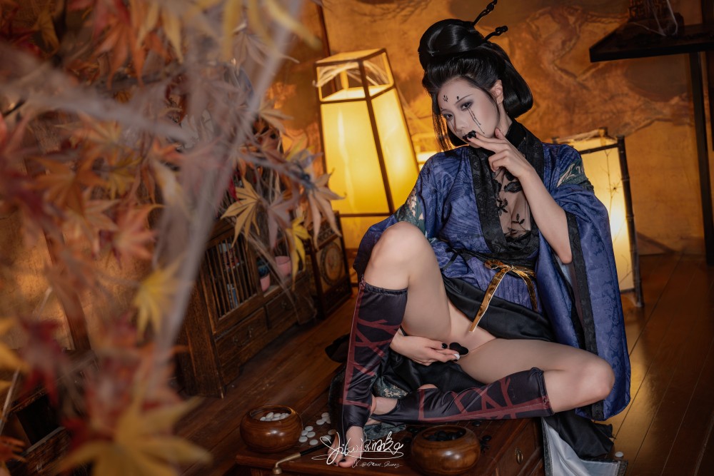 Yiko湿润兔十月作品『阁中四妹』