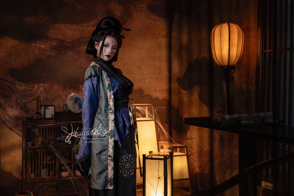 Yiko湿润兔十月作品『阁中四妹』