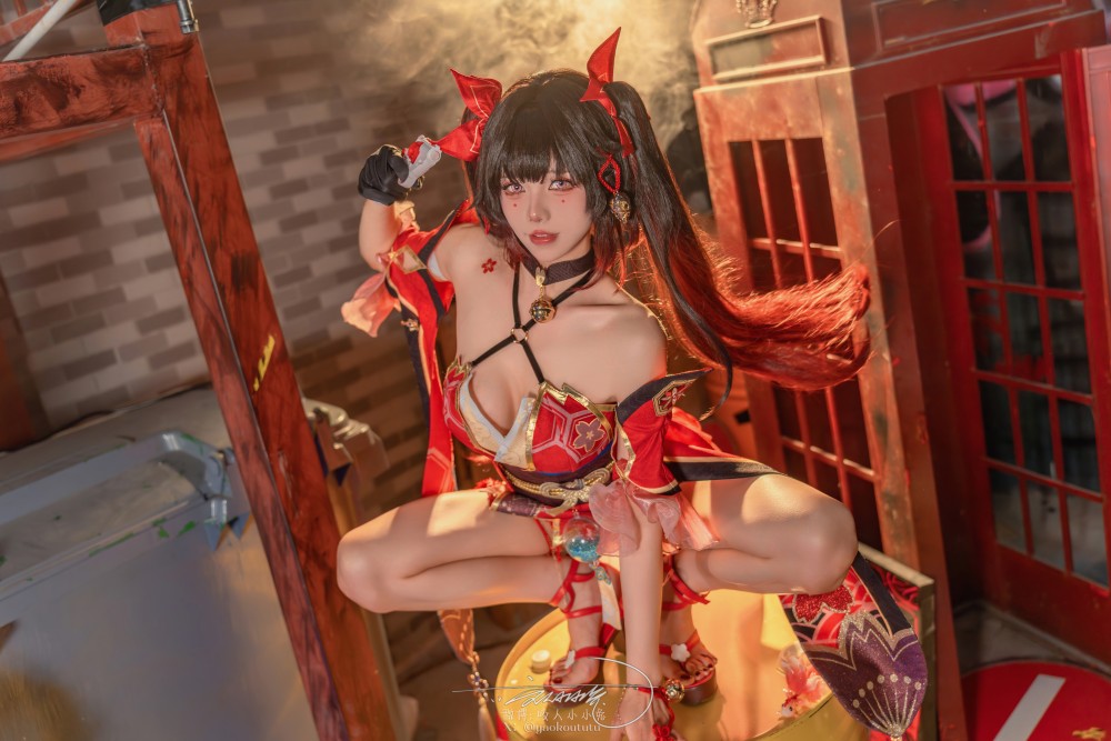 咬人小小兔六月作品『星穹铁道花火』