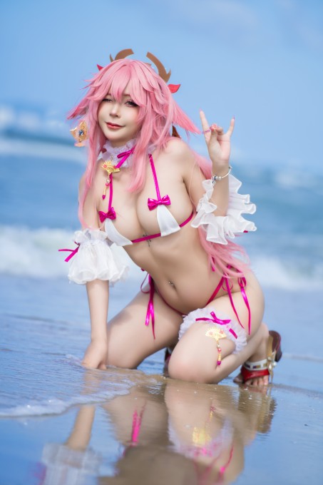 UmekoJ八重神子比基尼