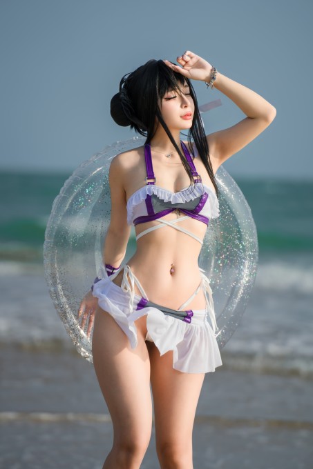 UmekoJ蒂法&middot;洛克哈特泳装