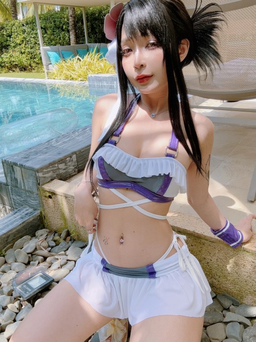 UmekoJ蒂法&middot;洛克哈特泳装