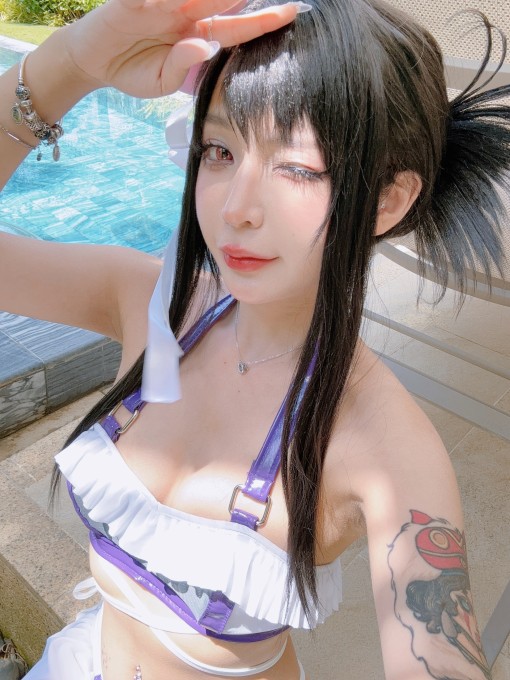 UmekoJ蒂法&middot;洛克哈特泳装