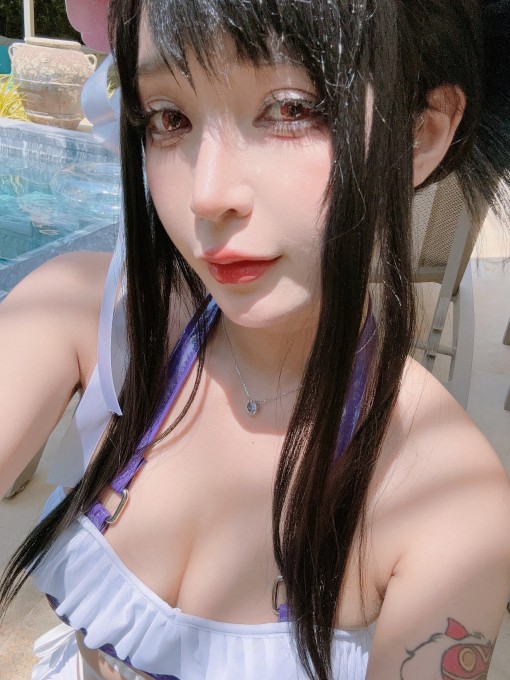 UmekoJ蒂法&middot;洛克哈特泳装