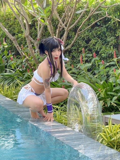 UmekoJ蒂法&middot;洛克哈特泳装