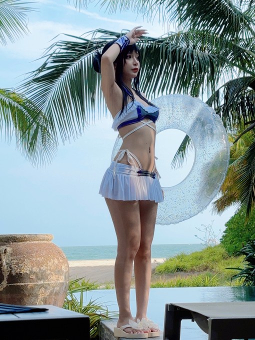 UmekoJ蒂法&middot;洛克哈特泳装