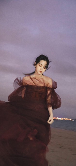 欧阳娜娜时尚性感写真手机壁纸