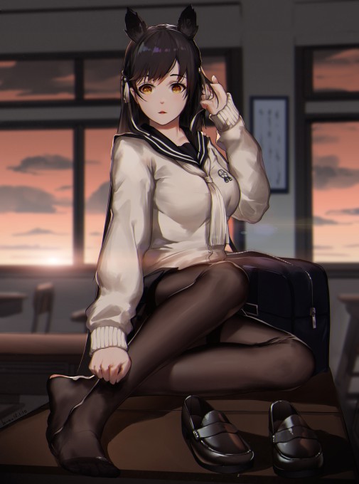 《碧蓝航线》爱宕2k手机壁纸