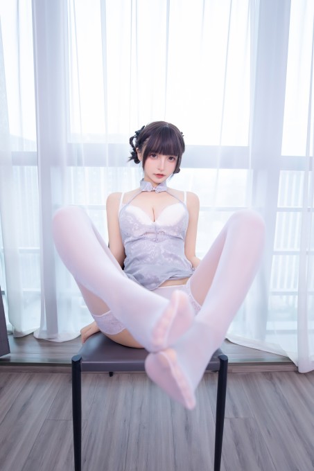 神楽坂真冬雪糕小姐