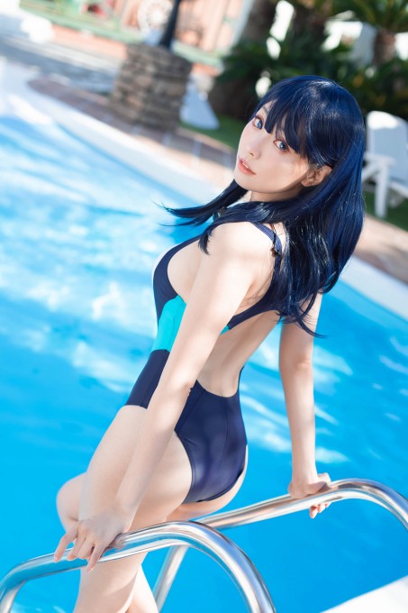 ElyEE子	宝多六花泳装