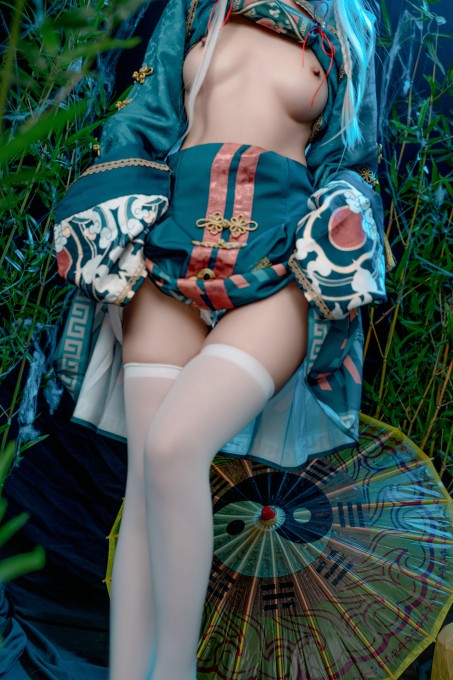 爆机少女喵小吉子不语