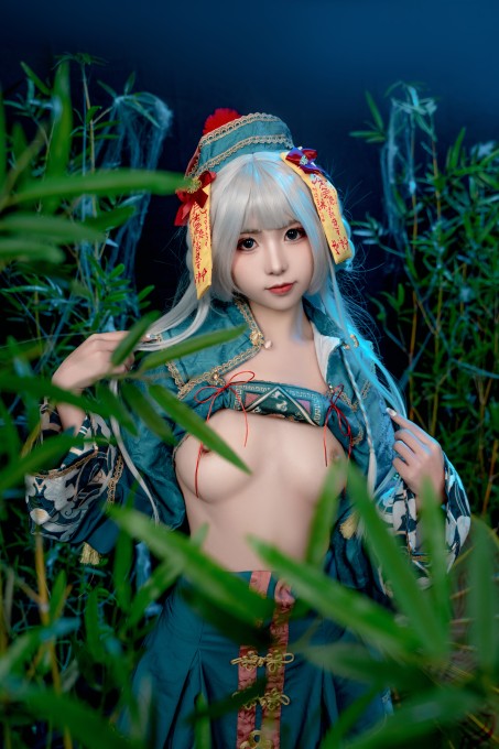 爆机少女喵小吉子不语
