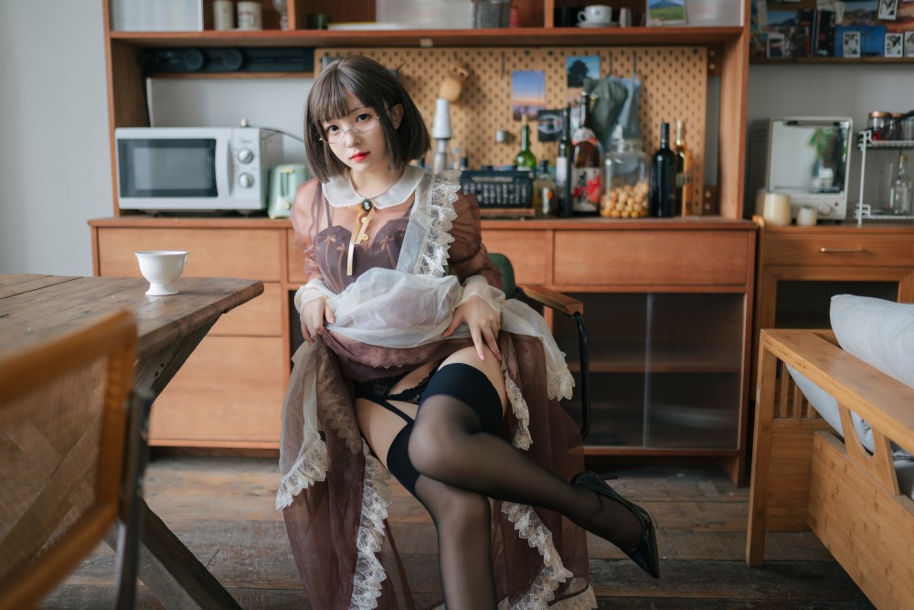 花铃透明女仆