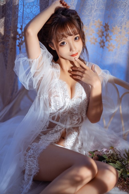 蠢沫沫轻纱
