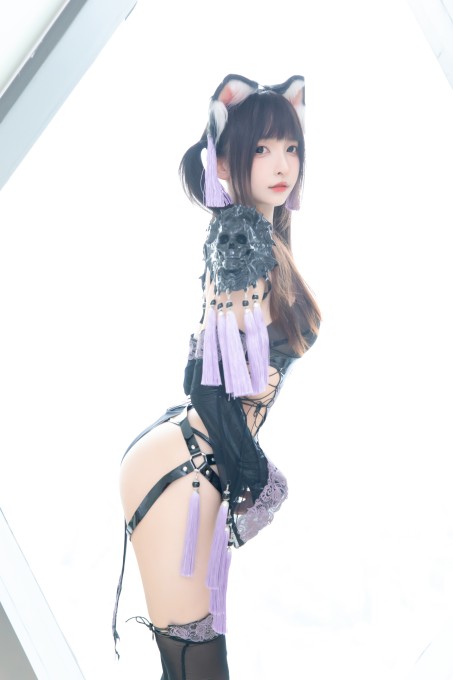 神楽坂真冬旗袍猫女