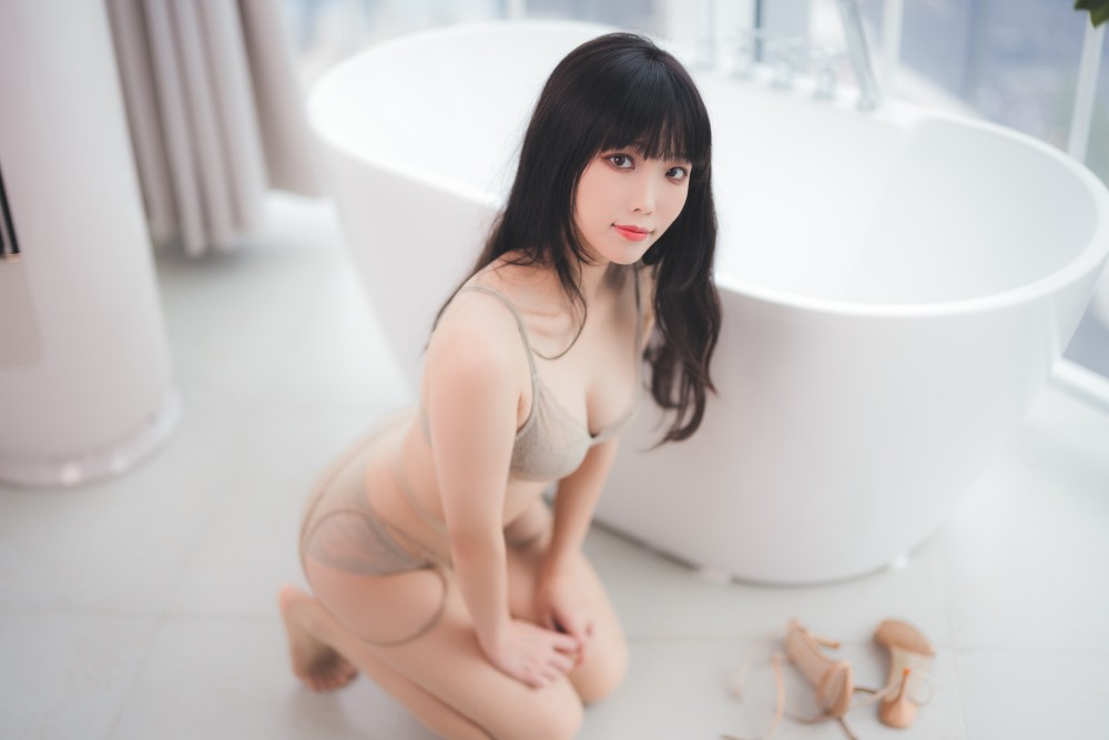 汪知子风衣