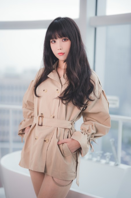 汪知子风衣