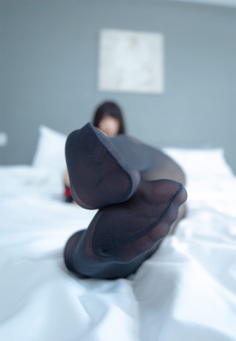 神楽坂真冬红丝绒