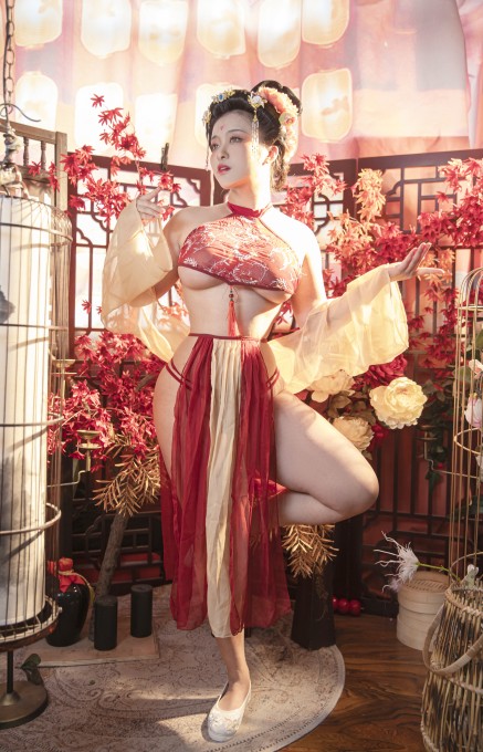 洛璃LoLiSAMA贵妃