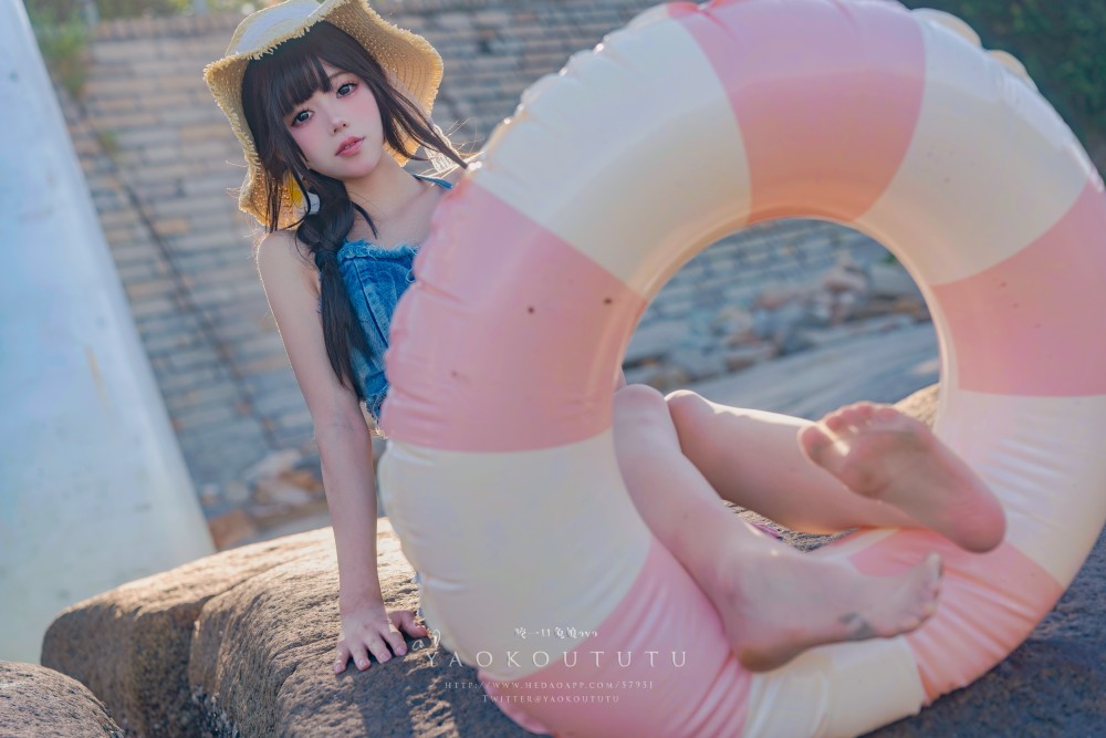 咬一口兔娘ovo『海の夏日』Shotgun