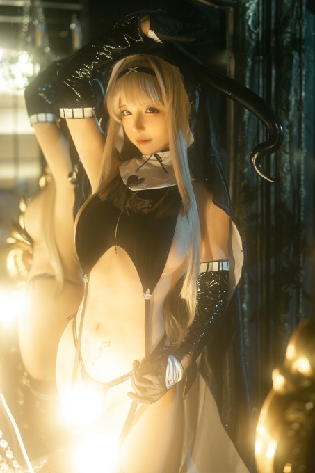 蠢沫沫修女