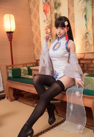 碧蓝航线逸仙cos美女性感旗袍美女图片