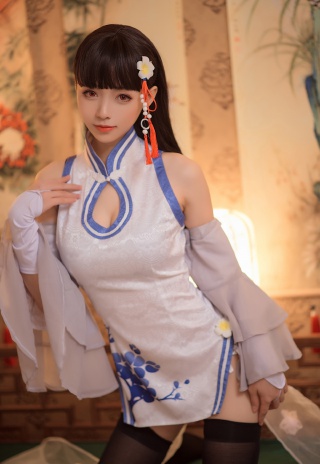 碧蓝航线逸仙cos美女性感旗袍美女图片