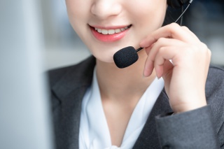 话务员客服美女